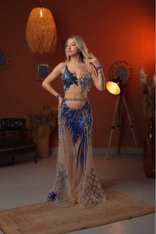 Professional bellydance costume (Classic 403A_1.jpg)